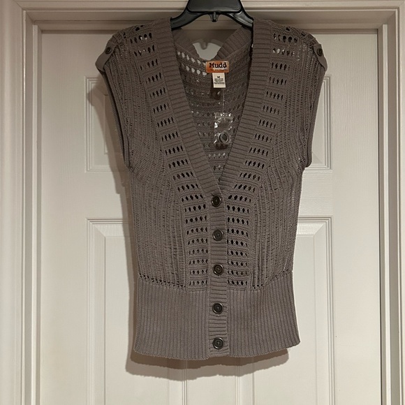 Mudd Gray Sweater Vest Sz M NWOT - Picture 1 of 12